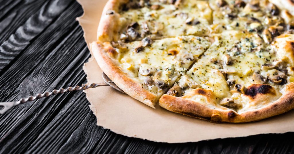 Pizza de trufa: cómo se prepara y nuestra Trufata artesana
